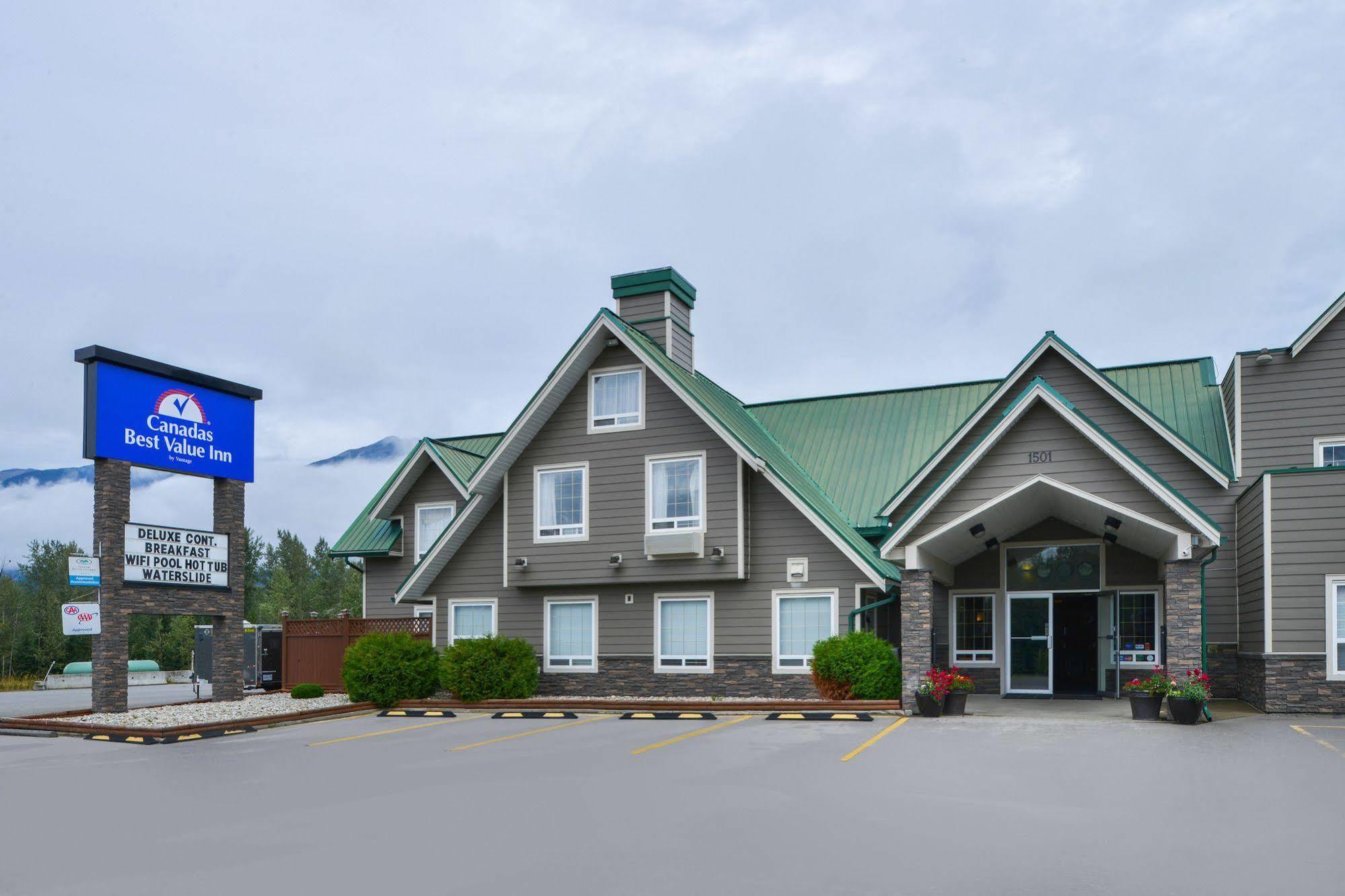Canadas Best Value Inn Valemount Exterior foto